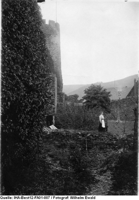 Iha Best12 Fa01 007 20111127 1327498457