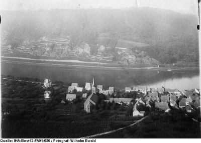 Iha Best12 Fa01 020 20111204 1913973873